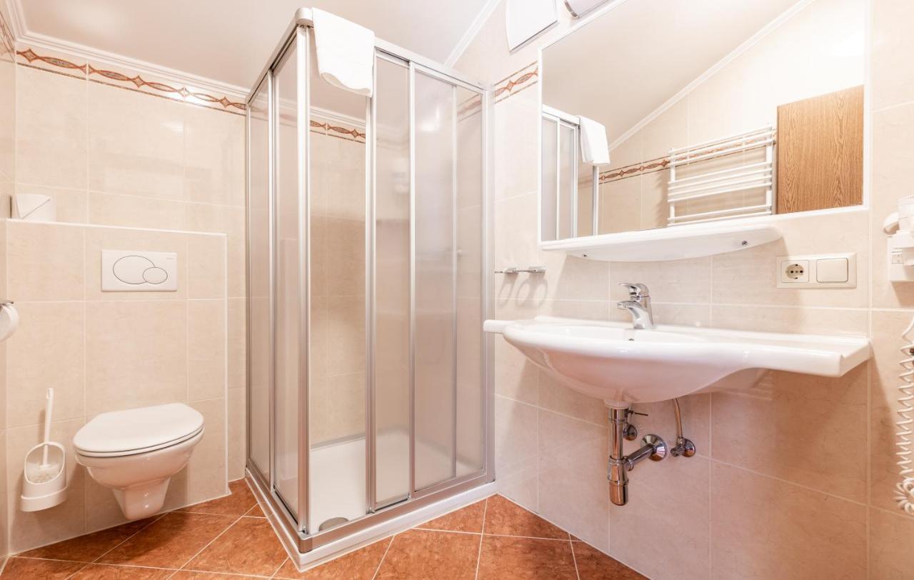 Hotel Gasthof Stenitzer Haus im Ennstal Εξωτερικό φωτογραφία